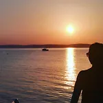 アパート Sunset Apartmanhaz