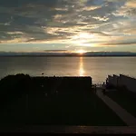Sunset Apartmanhaz アパート Balatonvilágos