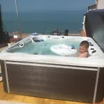 Sunset Apartmanhaz דירה