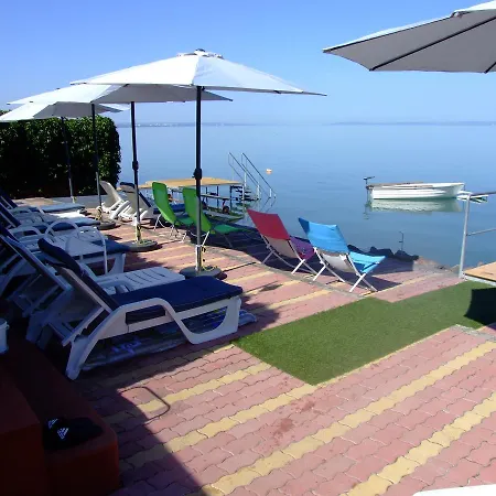 Sunset Apartmanhaz Balatonvilágos