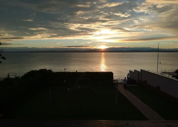 Sunset Apartmanhaz Apartment Balatonvilagos