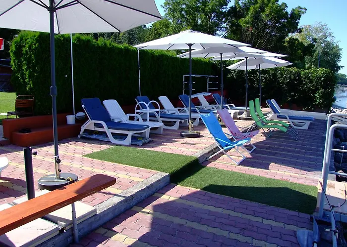 Sunset Apartmanhaz Διαμέρισμα