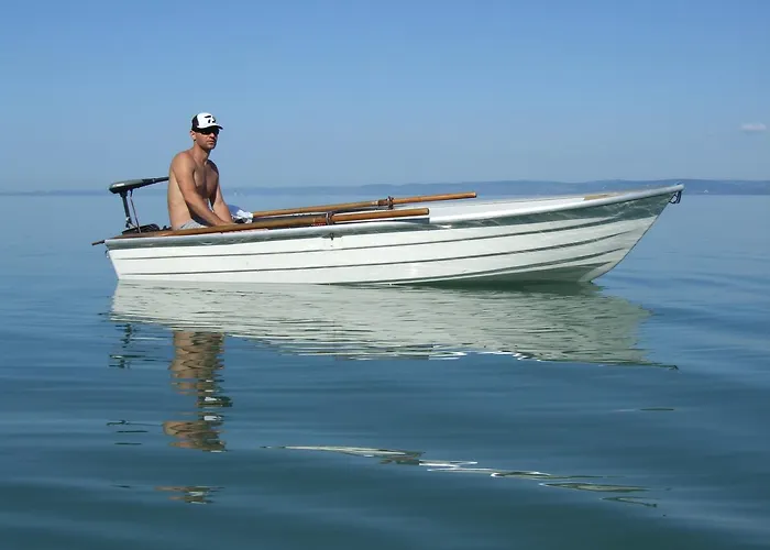 Sunset Apartmanhaz Apartment *